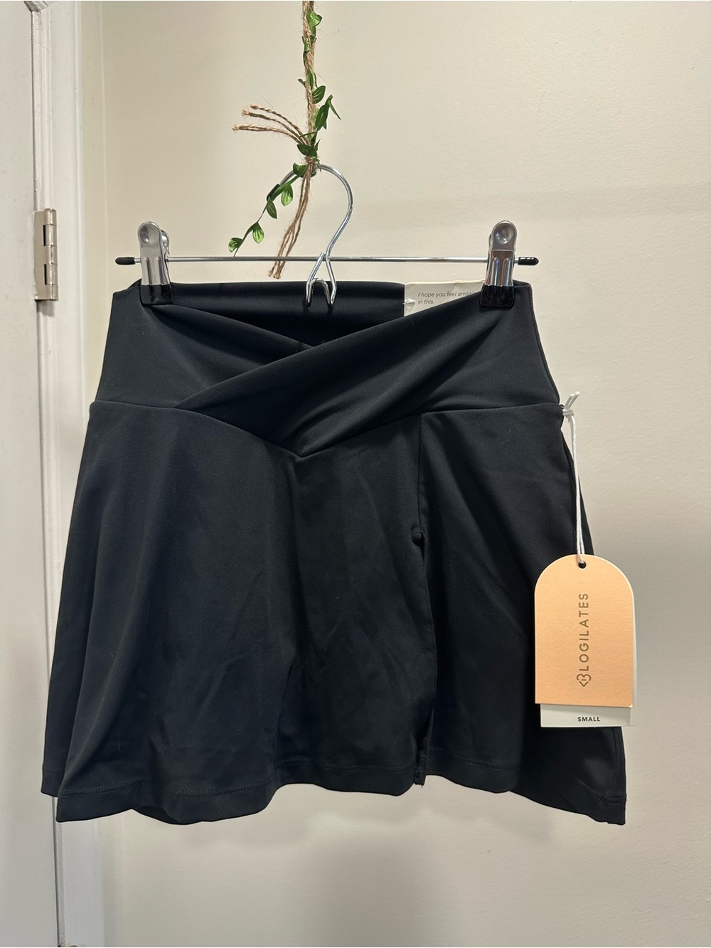 Women’s S | Blogilates Black Crisscross Slit Skort with Pockets